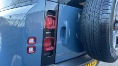 Land Rover Defender 3.0 D250 X-Dynamic SE 90 3dr Auto Diesel Estate